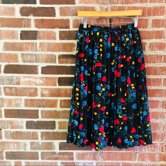 Vintage Dresses & Skirts - Vintage 80s Primary Colors Pleated Floral Skirt